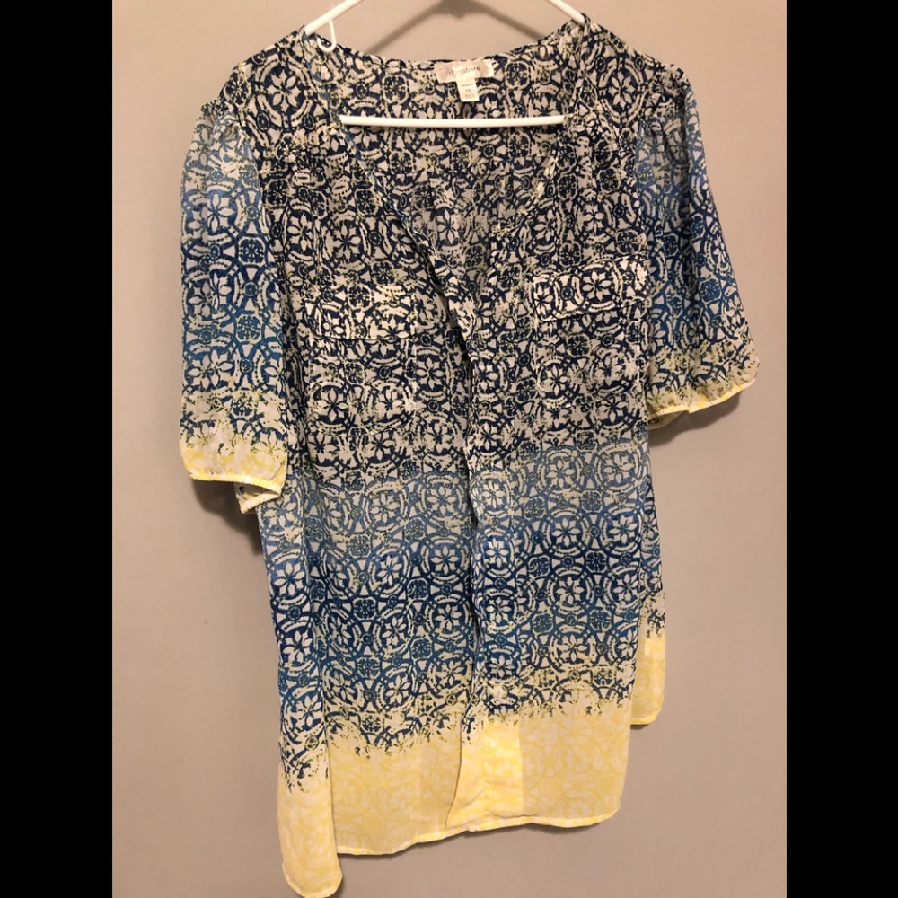 Beautiful yellow and blue top